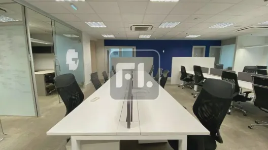 Sala Comercial para alugar, 320m² no Vila Cordeiro, São Paulo