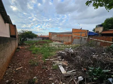Lote/Terreno à venda, 300m² no Santa Paula, Ibiporã