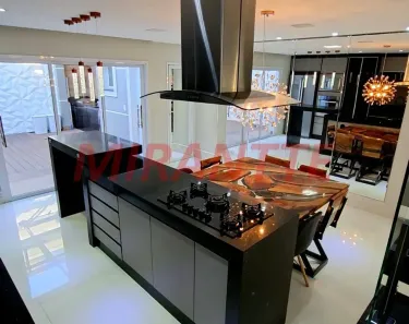 Casa com 3 Quartos à venda, 138m² no Jaçanã, São Paulo
