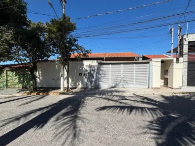 Casa com 3 Quartos à venda, 190m² no Jardim Semiramis, Cotia