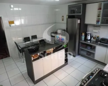 Sobrado com 3 Quartos à venda, 143m² no Jardim Santa Cruz (Campo Grande), São Paulo