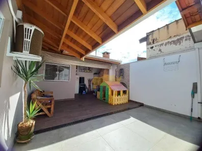 Casa de Condomínio com 2 Quartos à venda, 140m² no Jardim Esmeralda, Rio Claro