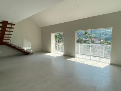 Cobertura com 3 Quartos para alugar, 170m² no Cônego, Nova Friburgo