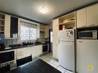 Apartamento com 3 Quartos à venda, 84m² no Centro, Florianópolis