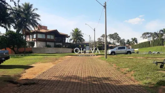 Fazenda/Sítio com 3 Quartos à venda, 1000m² no Condomínio Terra da Barra, Mendonça