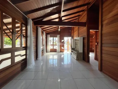 Casa com 3 Quartos para alugar, 100m² no Ribeirão da Ilha, Florianópolis