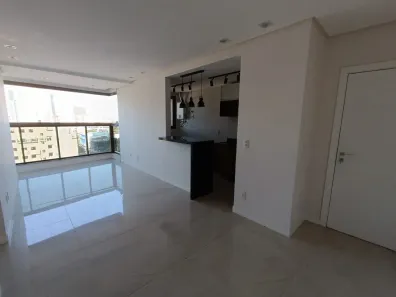 Apartamento com 2 Quartos para alugar, 70m² no Praia do Suá, Vitória
