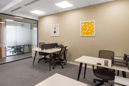 Sala Comercial para alugar, 133m² no Monte Verde, Florianópolis