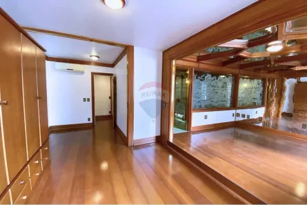 Apartamento com 3 Quartos à venda, 260m² no Centro, Nova Friburgo
