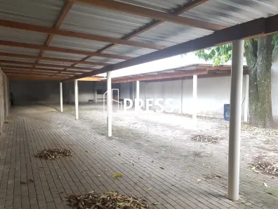 Lote/Terreno com 1 Quarto para alugar, 120m² no Azenha, Porto Alegre