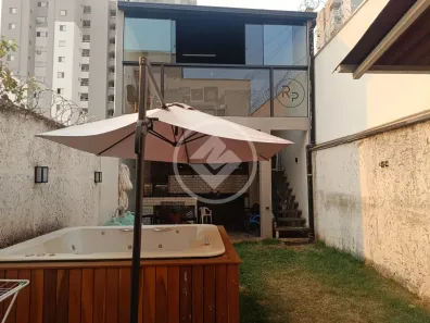 Sobrado com 2 Quartos à venda, 163m² no Laranjeiras, Uberlândia