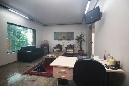 Casa com 3 Quartos à venda, 280m² no Jardim Paulistano, São Paulo