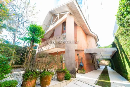 Casa com 3 Quartos à venda, 282m² no Abranches, Curitiba