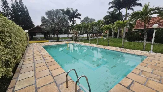 Fazenda/Sítio com 6 Quartos à venda, 300m² no Clube dos Engenheiros, Araruama