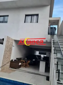 Sobrado com 3 Quartos para alugar, 200m² no Jardim Vila Galvão, Guarulhos