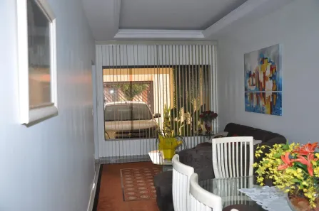 Casa com 4 Quartos para alugar, 263m² no Vila Camilópolis, Santo André