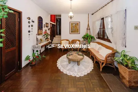Casa com 4 Quartos à venda, 260m² no Sion, Belo Horizonte