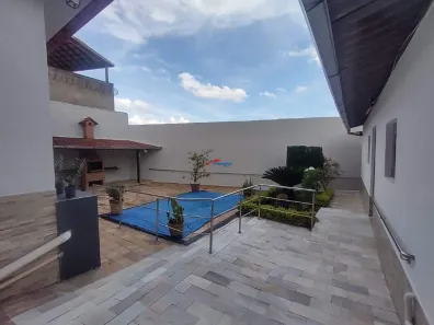 Casa com 4 Quartos para alugar, 272m² no Boa Vista, Belo Horizonte