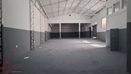 Galpão/Depósito/Armazém para alugar, 600m² no Vila Nova Manchester, São Paulo
