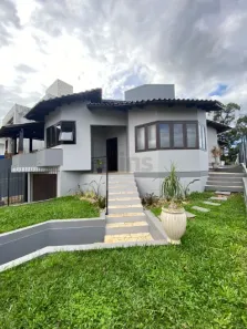 Casa com 4 Quartos à venda, 260m² no Santa Catarina, Criciúma