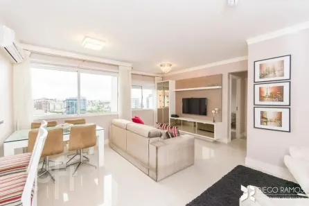 Apartamento com 2 Quartos à venda, 65m² no Vila Ipiranga, Porto Alegre