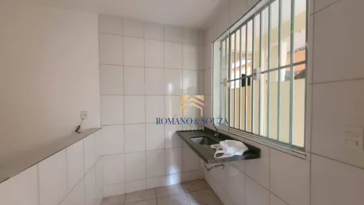 Casa com 1 Quarto para alugar, 50m² no Vila Nova Galvão, São Paulo