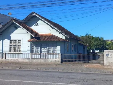 Lote/Terreno à venda, 2100m² no Vila Nova, Joinville