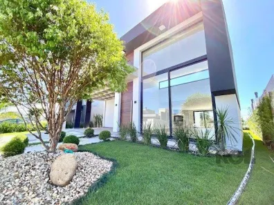 Casa de Condomínio com 5 Quartos à venda, 301m² no Capão da Canoa, Capão da Canoa