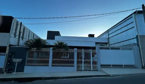 Casa com 3 Quartos à venda, 181m² no Roma, Volta Redonda