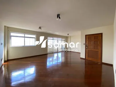 Apartamento com 4 Quartos para alugar, 250m² no Centro, Divinópolis
