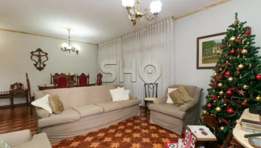Sobrado com 4 Quartos à venda, 250m² no Sumaré, São Paulo