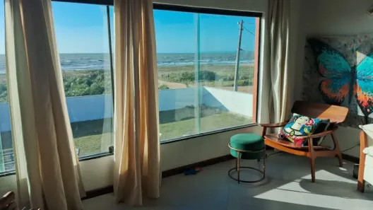 Casa de Condomínio com 5 Quartos à venda, 700m² no Long Beach (Tamoios), Cabo Frio