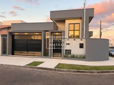 Casa com 3 Quartos à venda, 123m² no Parque Real, Pouso Alegre