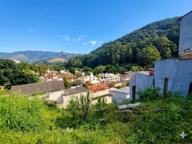 Lote/Terreno à venda, 320m² no Olaria, Nova Friburgo