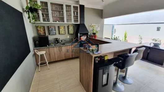Casa de Condomínio com 3 Quartos à venda, 228m² no Pinheiro, Valinhos