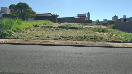 Lote/Terreno à venda, 484m² no Jardim Aeroporto, Bauru