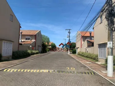 Casa de Condomínio com 2 Quartos à venda, 103m² no Rio Branco, Canoas
