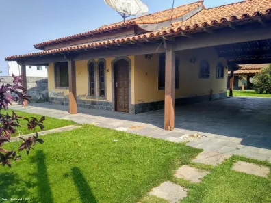 Casa com 4 Quartos à venda, 190m² no Outeiro, Araruama