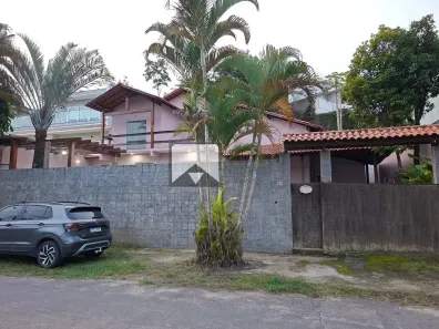 Casa com 4 Quartos à venda, 400m² no Itaipu, Niterói
