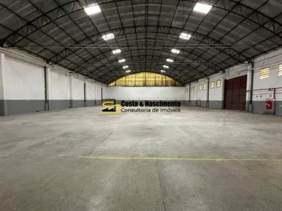 Galpão/Depósito/Armazém para alugar, 1976m² no Conceição, Diadema