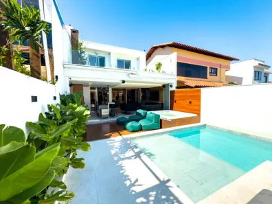Casa com 4 Quartos à venda, 363m² no Camboinhas, Niterói