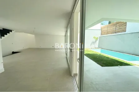 Sobrado com 4 Quartos à venda, 450m² no Campo Belo, São Paulo