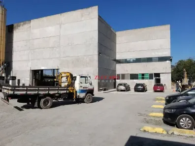 Galpão/Depósito/Armazém à venda, 5600m² no Paratei, Guararema