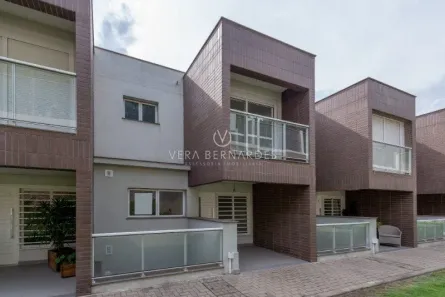 Casa de Condomínio com 3 Quartos à venda, 290m² no Cristal, Porto Alegre