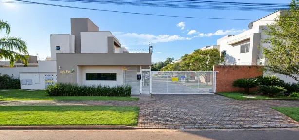 Casa de Condomínio com 3 Quartos para alugar, 80m² no Vila Santa Luzia, Campo Grande