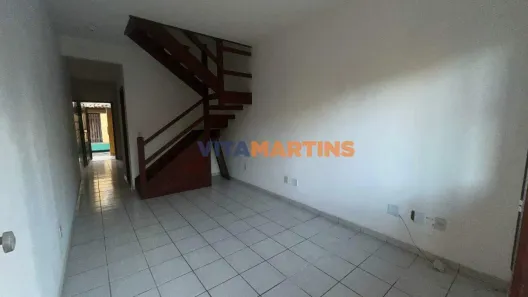 Casa de Condomínio com 2 Quartos à venda, 68m² no Ogiva, Cabo Frio