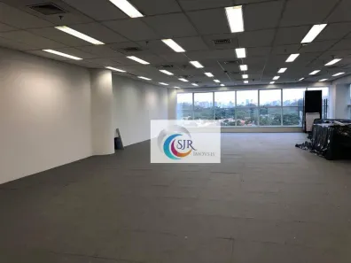 Sala Comercial para alugar, 200m² no Santo Amaro, São Paulo