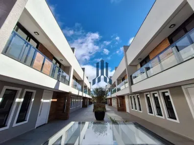 Casa de Condomínio com 3 Quartos à venda, 280m² no Santo Inácio, Curitiba