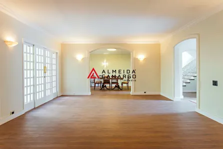 Casa com 4 Quartos à venda, 387m² no Jardim Luzitânia, São Paulo
