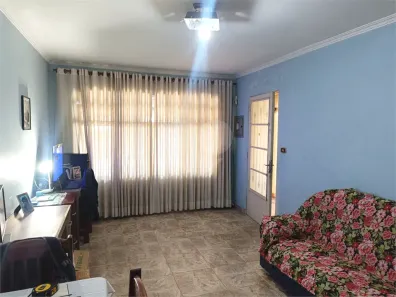 Casa com 2 Quartos à venda, 98m² no Vila Araguaia, São Paulo